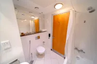 Premier Inn Abu Dhabi Airport (Business Park)