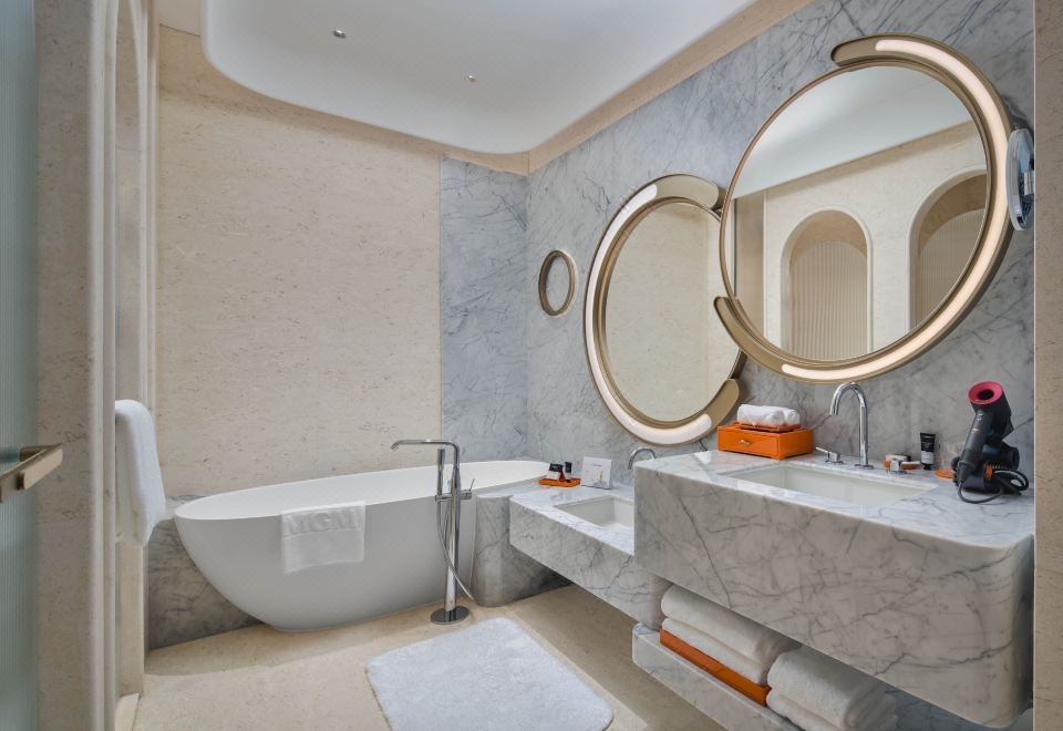 開放式家庭海景房