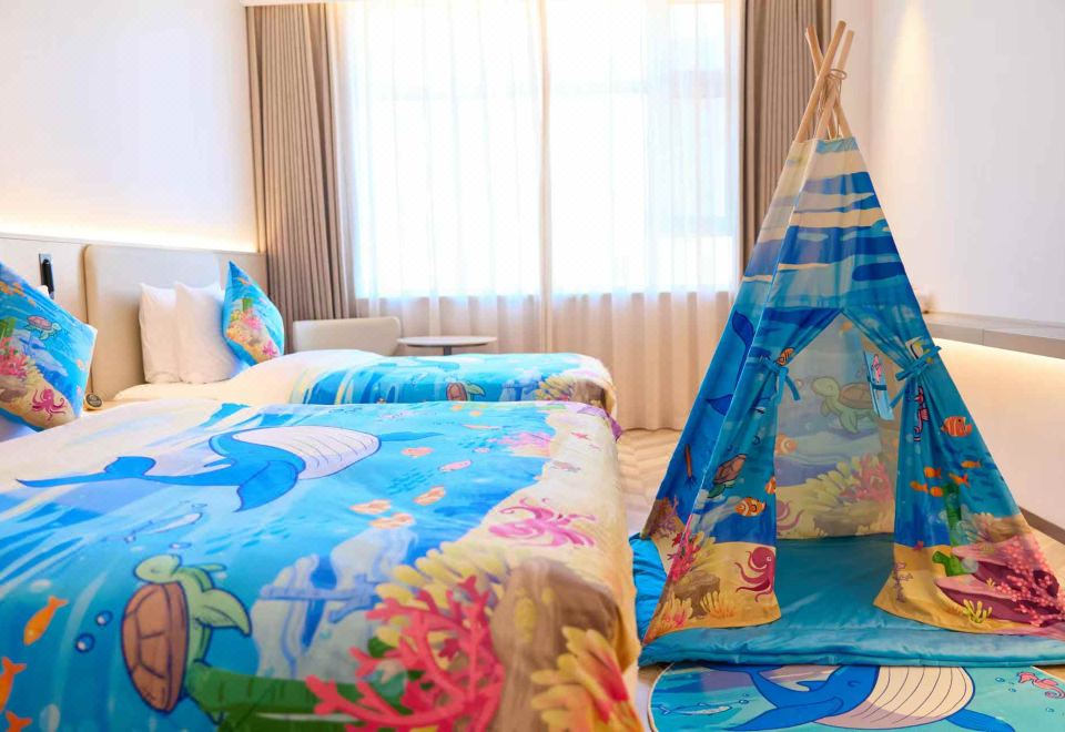 融悅親子主題家庭房（負離子空氣凈化器+智能客控）