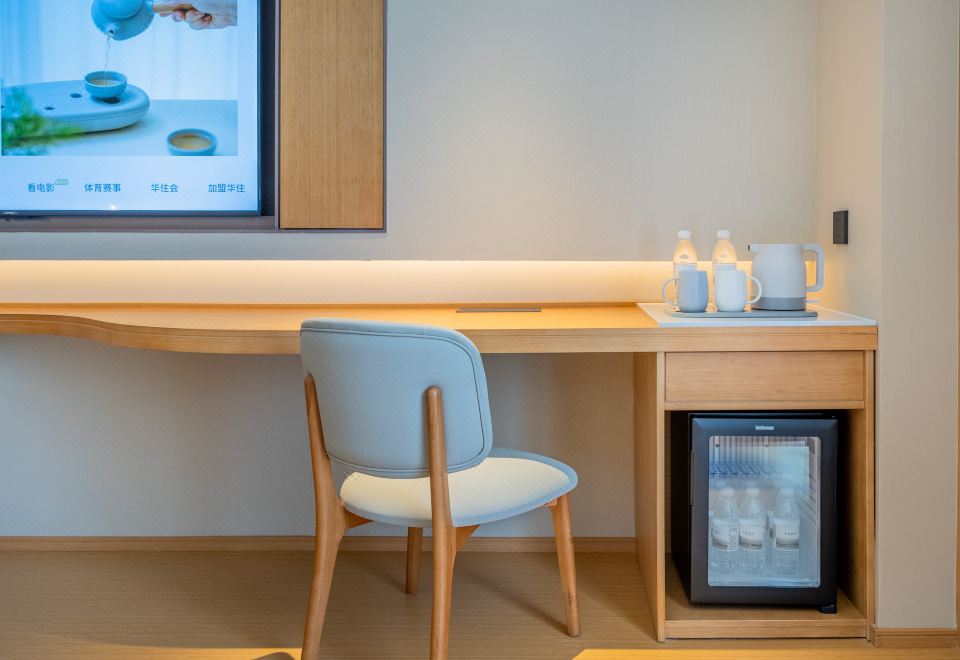 大床房【65寸投屏电视|金可儿床垫|拾趣茶具】