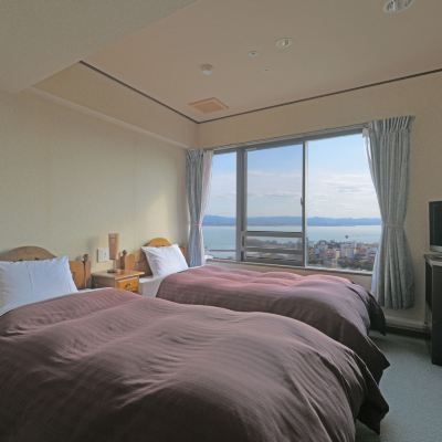 行政和洋式湖景房帶露天風呂 雄琴溫泉 湯山荘優惠