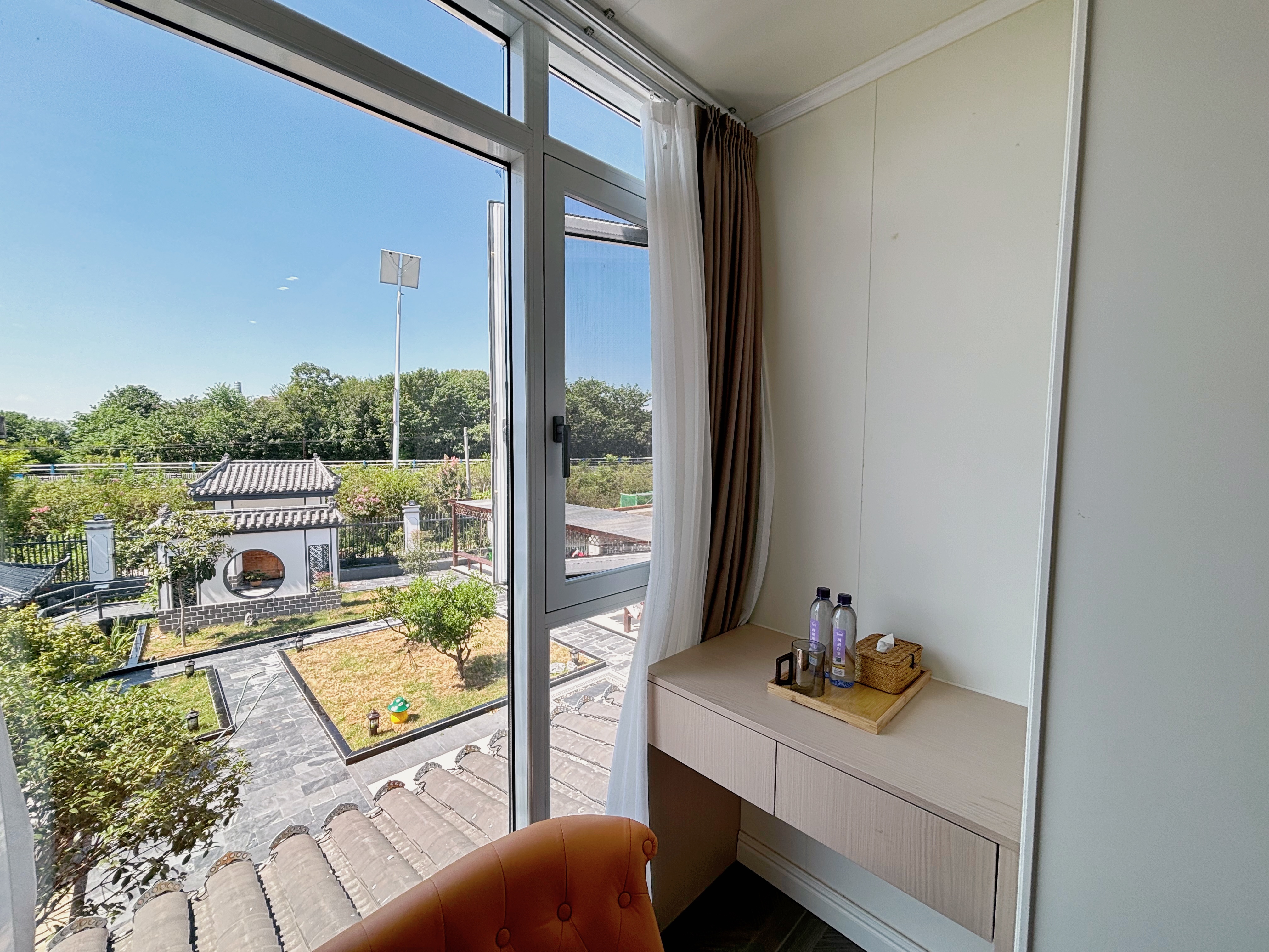 鑫璨-商务双床房