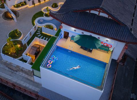 Yunqi V Onsen Garden Resort