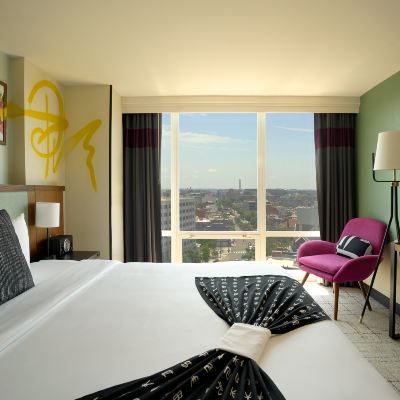 Deluxe King Room Generator Washington DC Hotel Promo Code