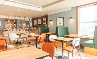 B&B HOTEL London Heathrow - Housity
