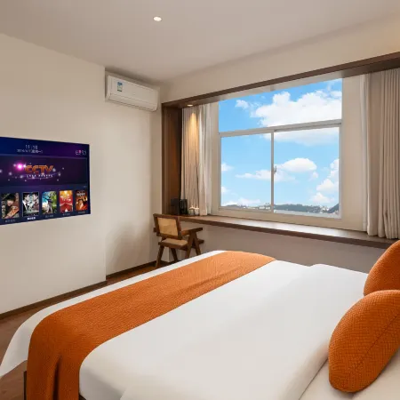 Dongjun Hotel