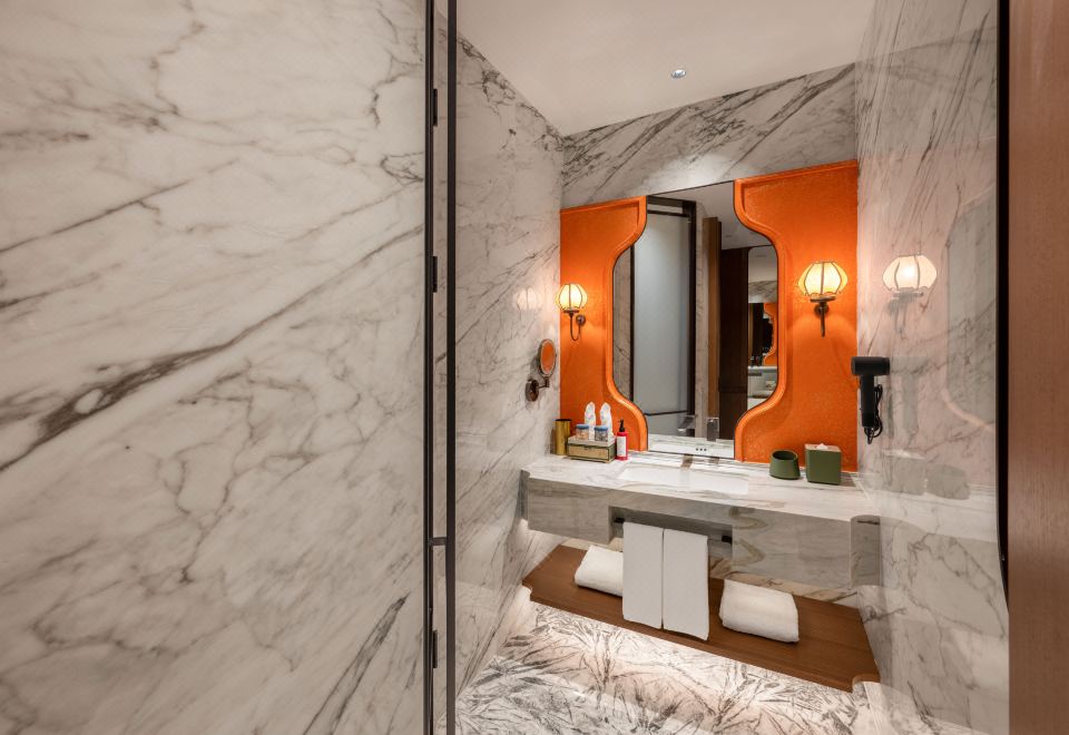 GRAND METROPARK KunmingWest Hill Sleeping Beauty View Twin Room