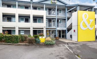B&B HOTEL Nantes Parc Expos La Chapelle - Housity