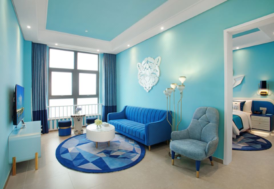 Castle Hotel Ocean Flower IslandElegant Family Friendly Suite - Triple Occupancy