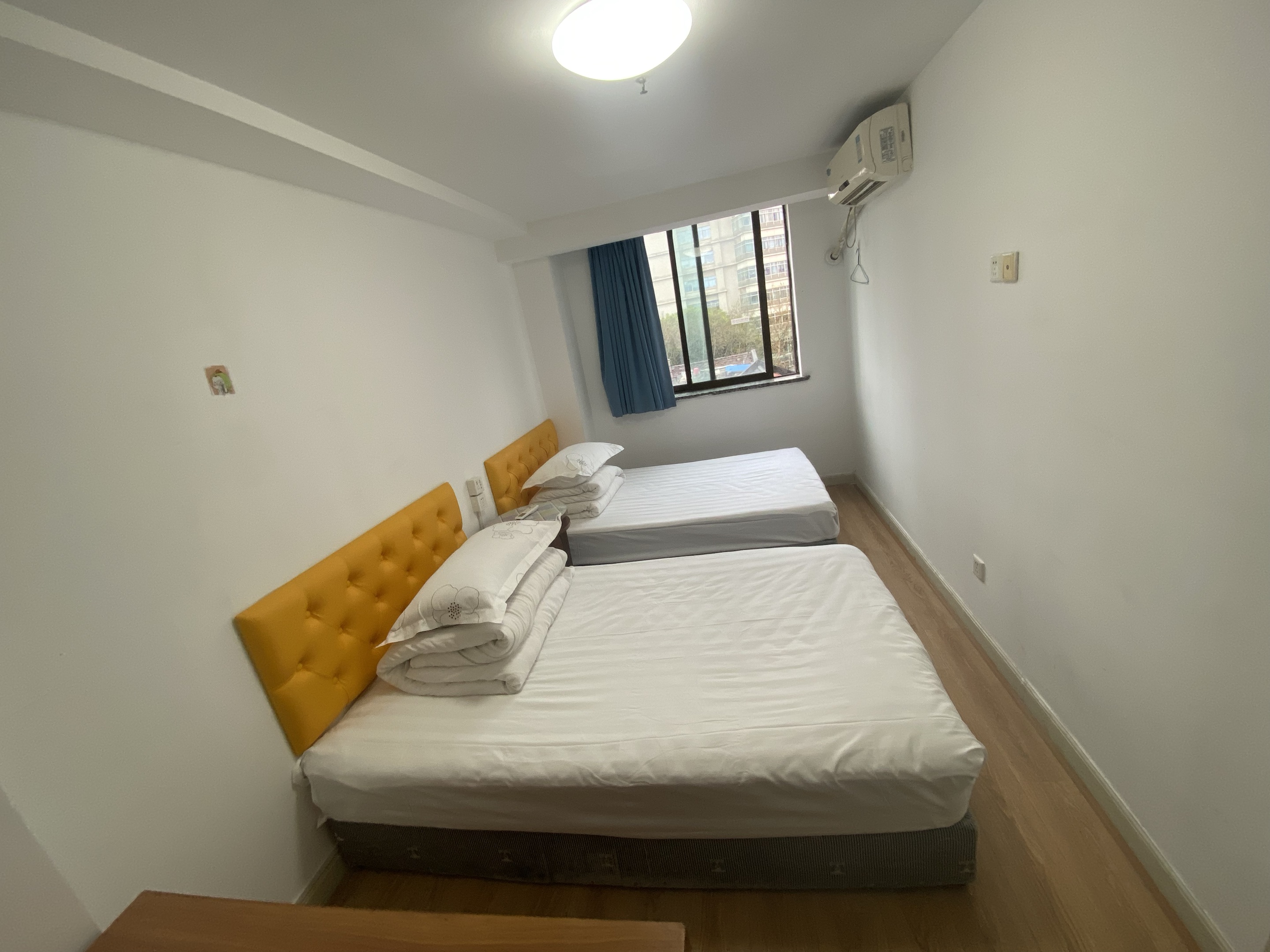 標準雙床房（公共衞浴）