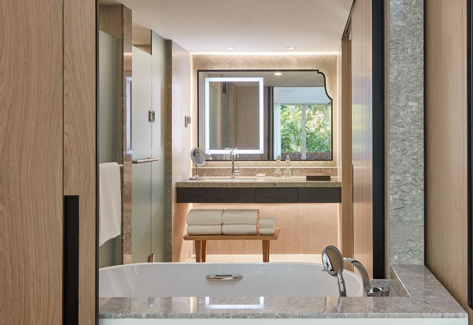 Hyatt Regency Hua HinTwin Room With Pool Access