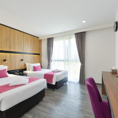 湖景豪華雙床房 蓋特43機場飯店優惠