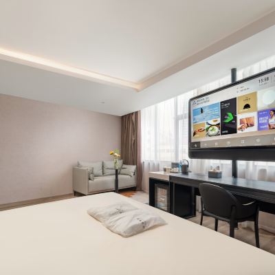 幾木大床房（投屏電視+小冰箱+亞朵一代深睡枕PRO ） 青島奧帆中心五四廣場亞朵S飯店優惠