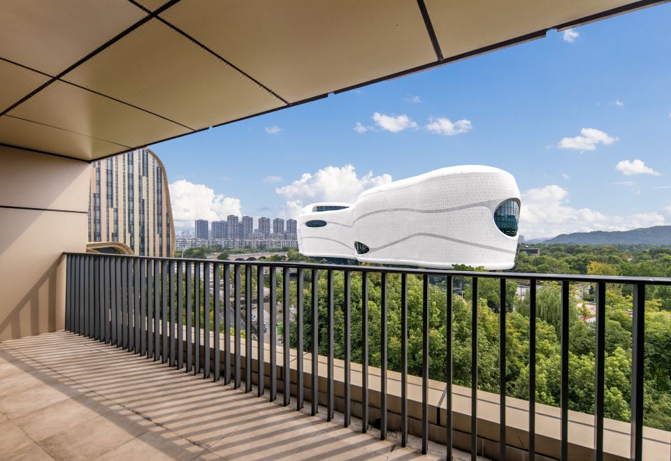 White Horse Lake Jianguo HotelDeluxe Suite - Lake-View (Terrace)