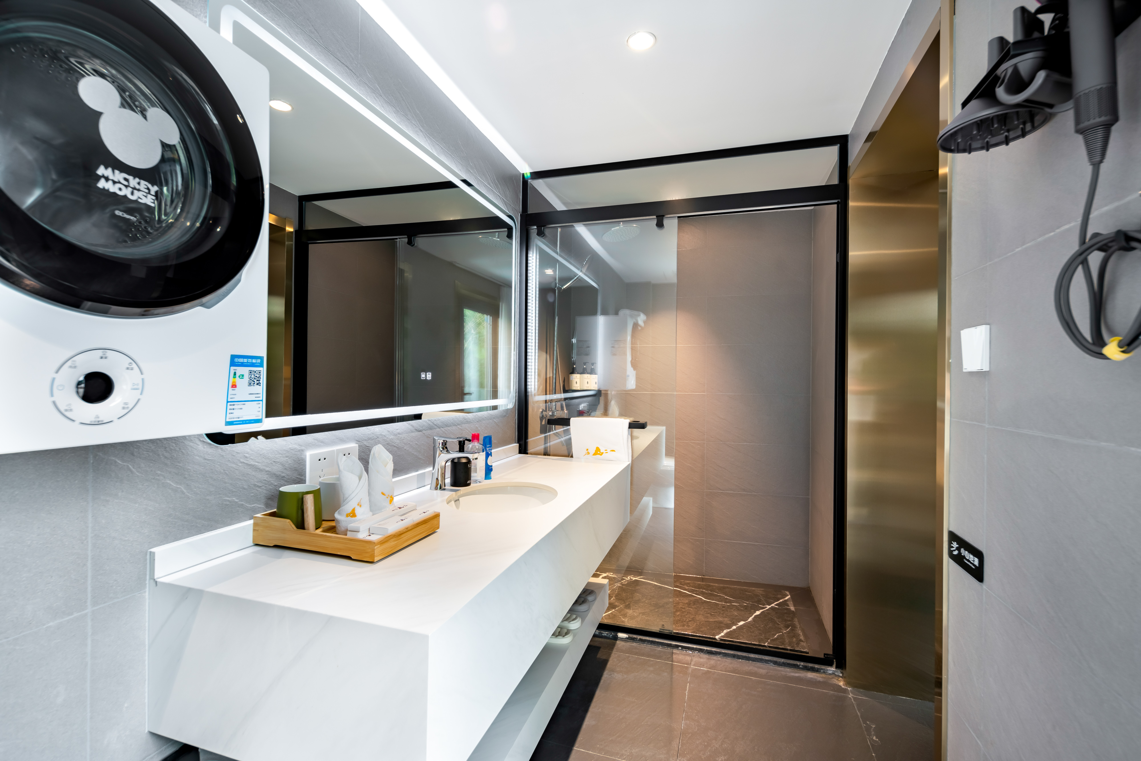 竹里·大床房（全屋暖气+观景露台+巨幕投影+豪华浴缸）