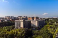 Microtel by Wyndham Kunming Guandu فنادق في كونمينغ