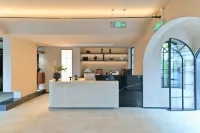 The Jade Retreat