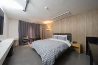 Dongdaemun Bellus Hotel