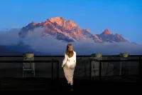 Hexi Snow Mountain View Hotel - Lijiang Ancient Town Ξενοδοχεία στην πόλη 