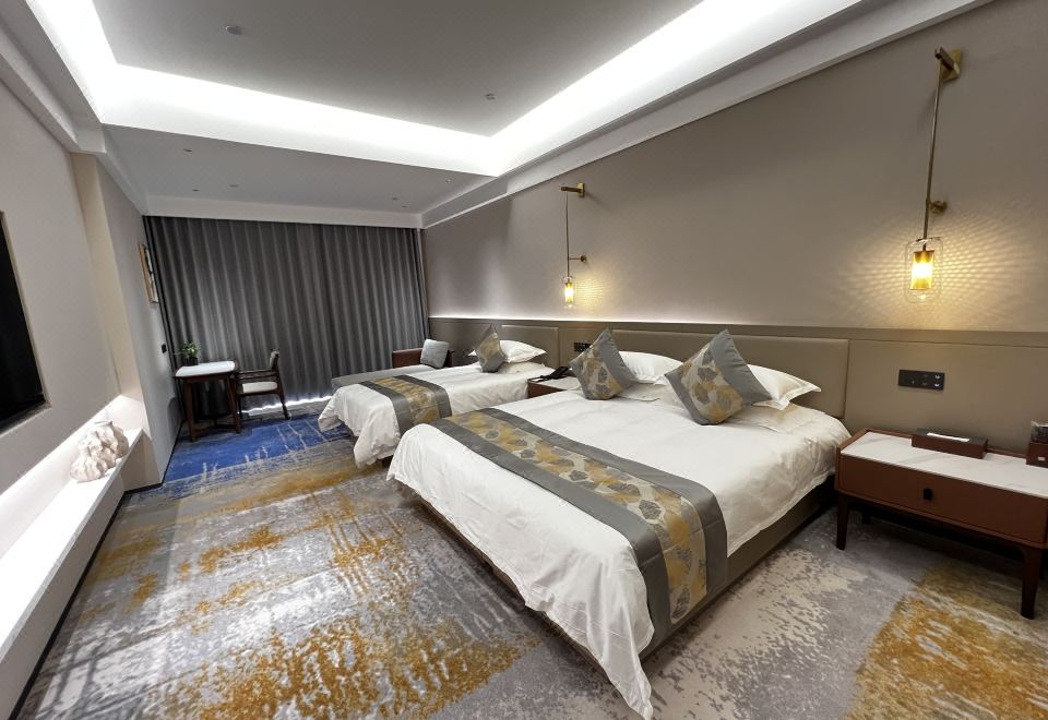 Songyuanshi HotelDeluxe Exceptional Family Room (Building No.2)