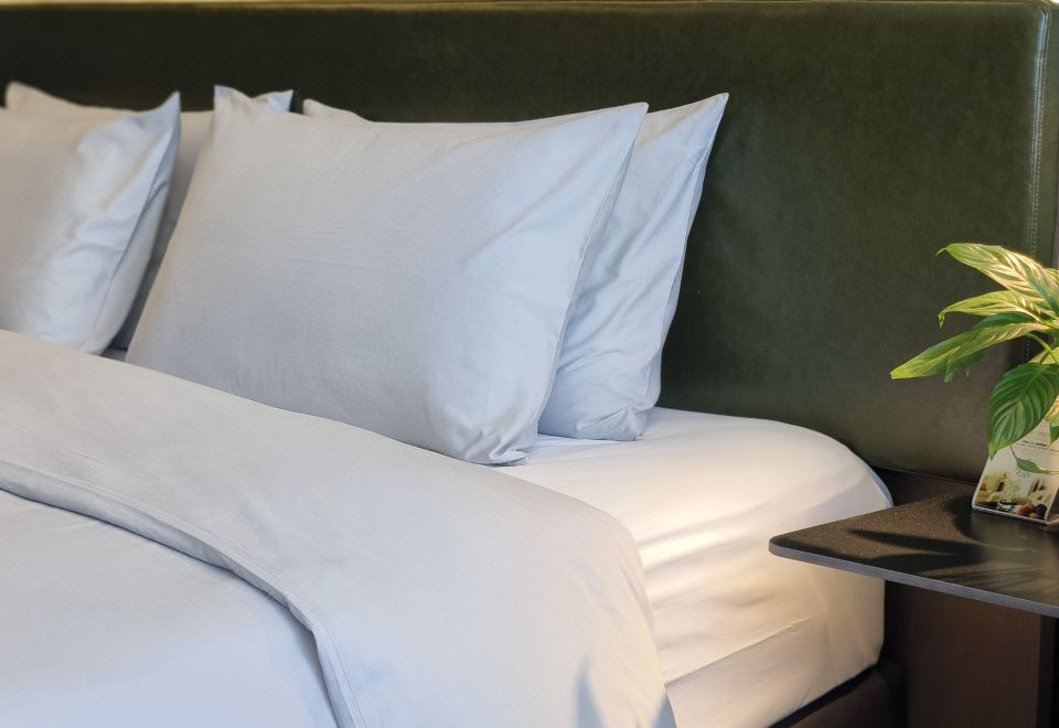 Jinling Yuntai HotelSuperior Business Queen Room