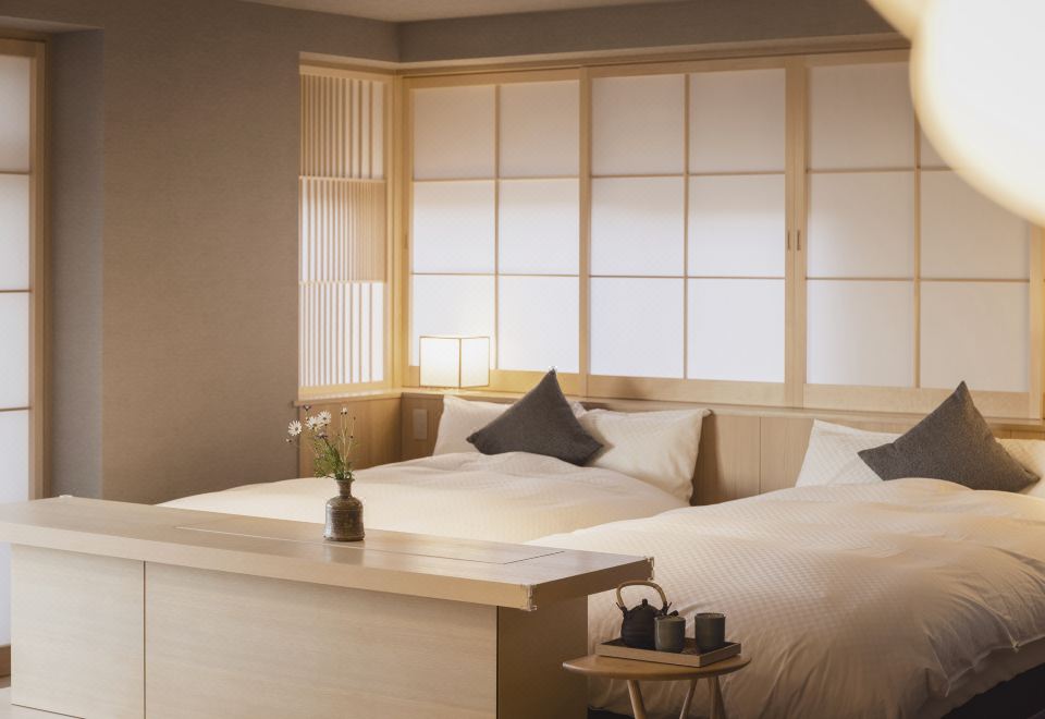 【兴福寺侧／景观浴室高级套房】