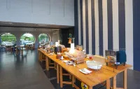 Blu Monkey Hub and Hotel Chanthaburi