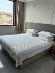 Yucheng Yalong Hotel