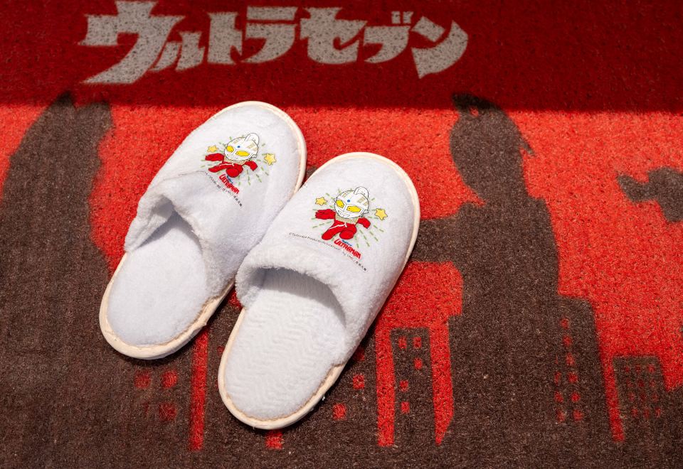 奥特曼亲子主题园景大床房