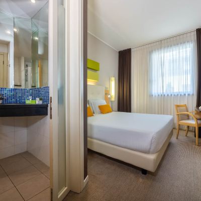 Superior Double Room IH Hotels Milano Gioia Promo Code