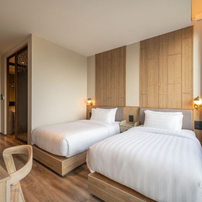 豪華雙床間 - 帶泳池景陽台 素坤逸SHAN別墅優惠