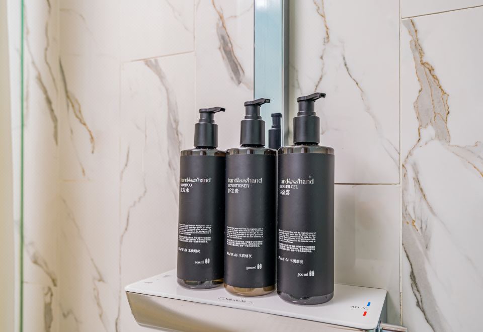 欢逸景观大床房（城市美景+小冰箱）