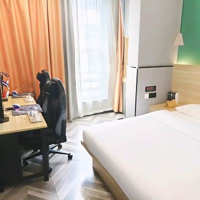 電競迷你大床房[網吧特權] EHA格林電競酒店（虎泉購物廣場店）優惠