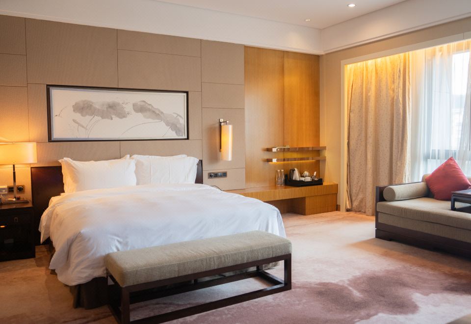 家庭聯通房（1間大床+1間雙床）