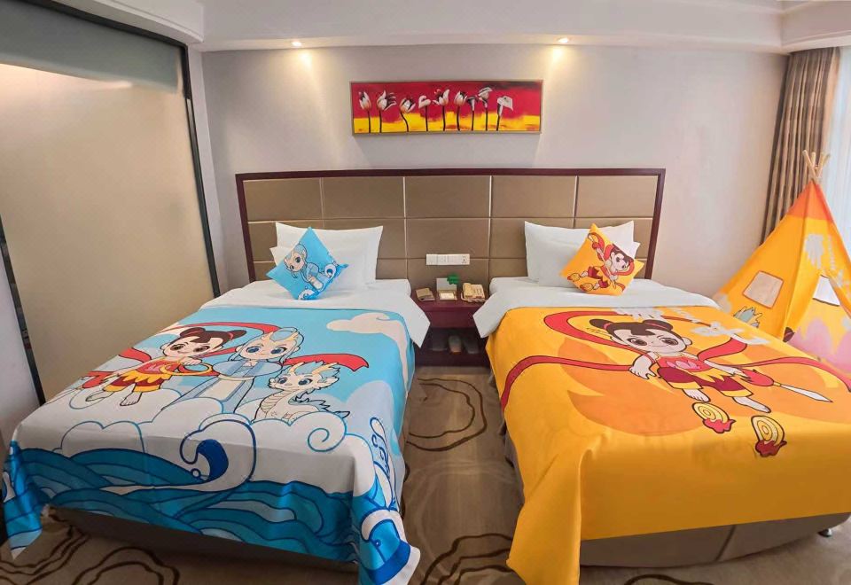 卡通親子雙床房（小冰箱）