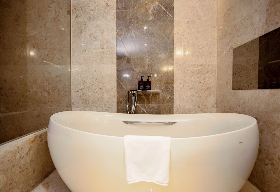 Guohui International HotelExecutive Suite