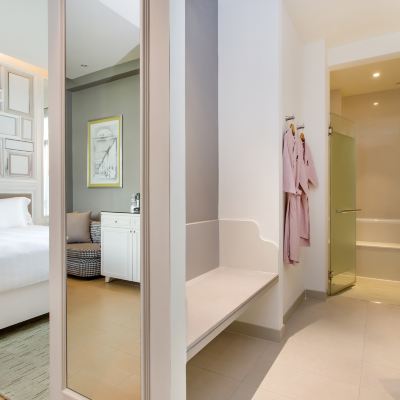 ห้องดีลักซ์ พร้อมวิวสวน (24-Hour Use Of Room) รหัสโปรโมชั่น ยู สาทร กรุงเทพ