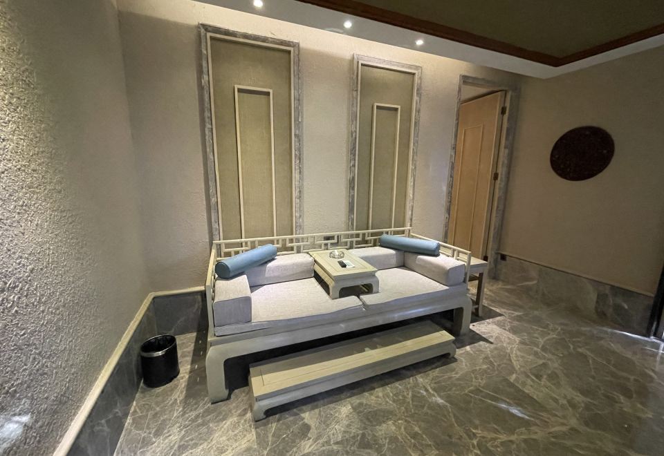 Longmen Dipai Hot Spring ResortForest Secret Private Hot Spring Two-Bedroom Villa (Two Bedrooms, One Living Room) - Detached Villa - Mountain Forest Tub