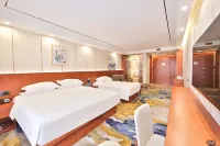 Guoxin Hot Spring Hotel (Erdao Baihe Changbaishan Railway Station) Hotel a 