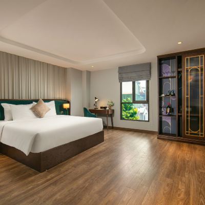 市景尊貴雙人間 美德維爾豪華水療飯店優惠