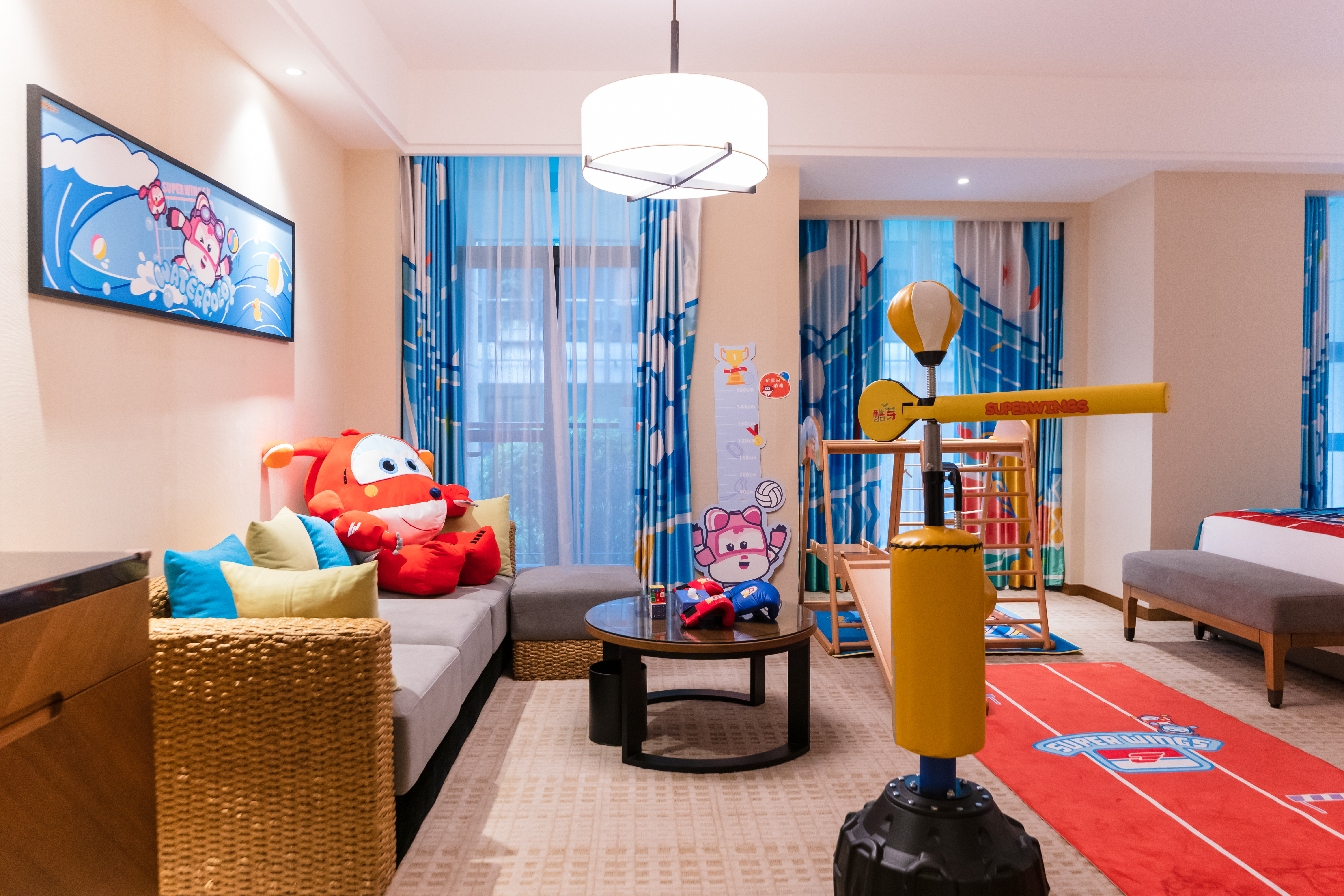 Super Wings Sports Theme Twin Room (East Building)