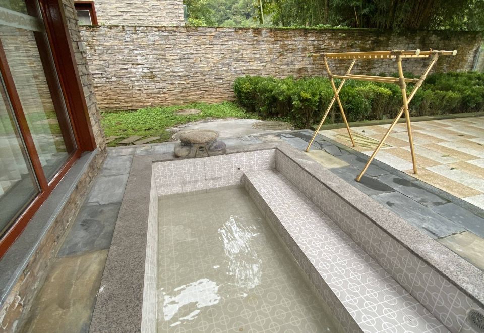 不晚 · 中铁小院私汤套二别墅