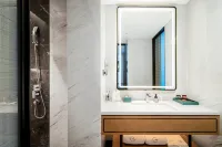 Grand Skylight International Hotel LongNan XingChao Hotel di 