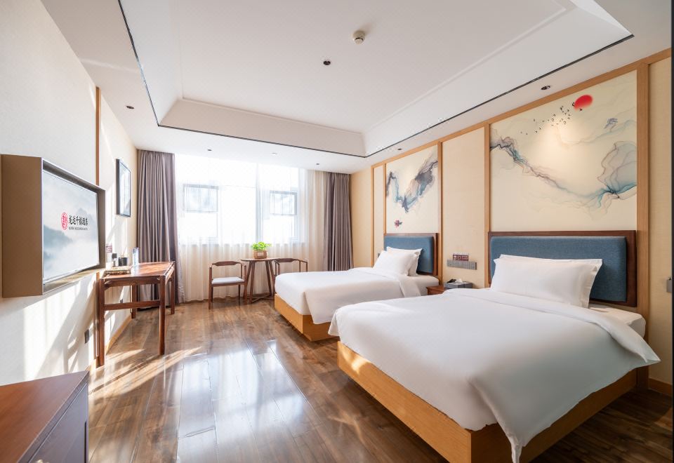 Comfy Sleep Twin Room (Smart Guest Control + Fridge + Pure Cotton Bedding)