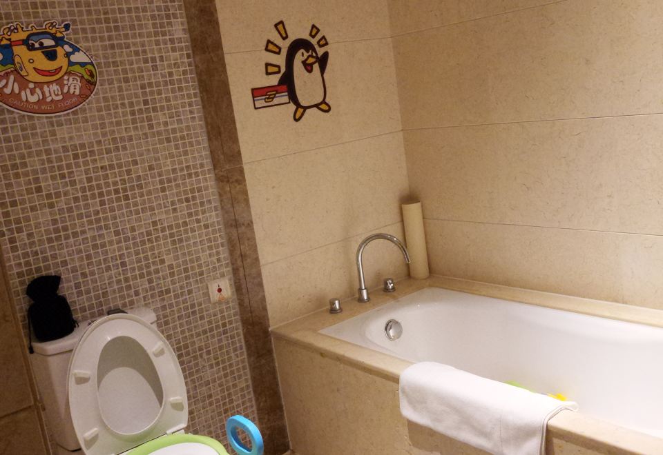 酷芽超級飛俠雙床房