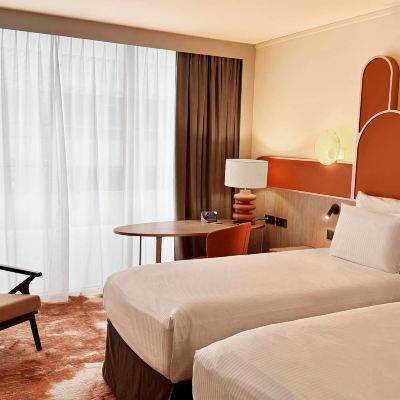 高級間（2單人床+沙發） 巴黎鉑爾曼中心 - 貝西優惠