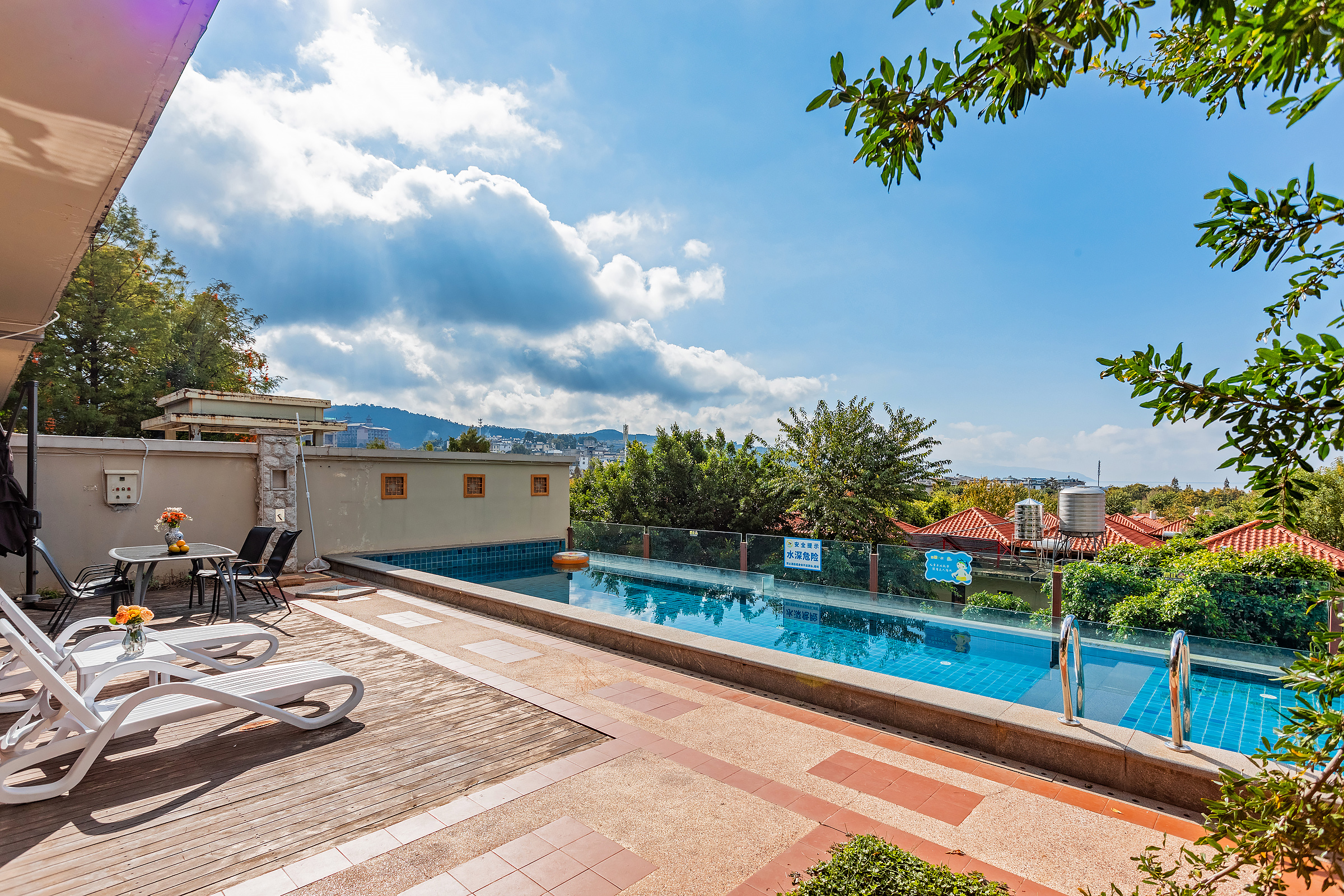 湖景私家泳池别墅·两卧