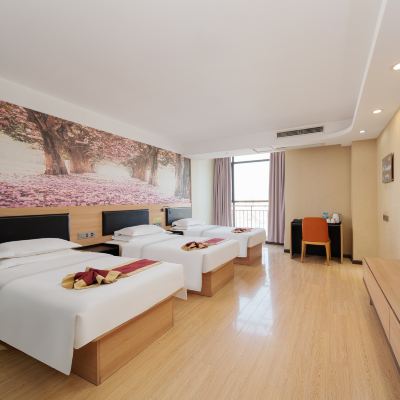 雲彩三人房 如家派·柏雲（桂林火車站萬象城店）優惠