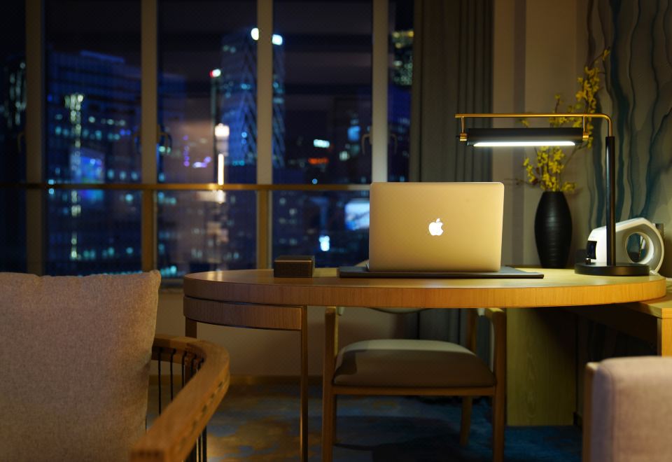 Royce Hotel ShenzhenFamily Suite