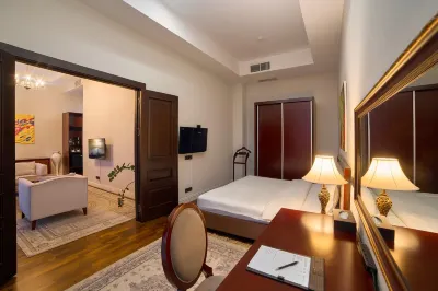 Ambassador Hotel โรงแรมใน
